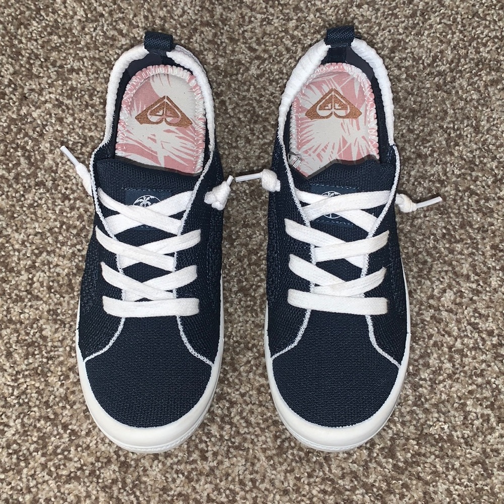 Roxy Women’s Slip on Sneakers - Size 8.5